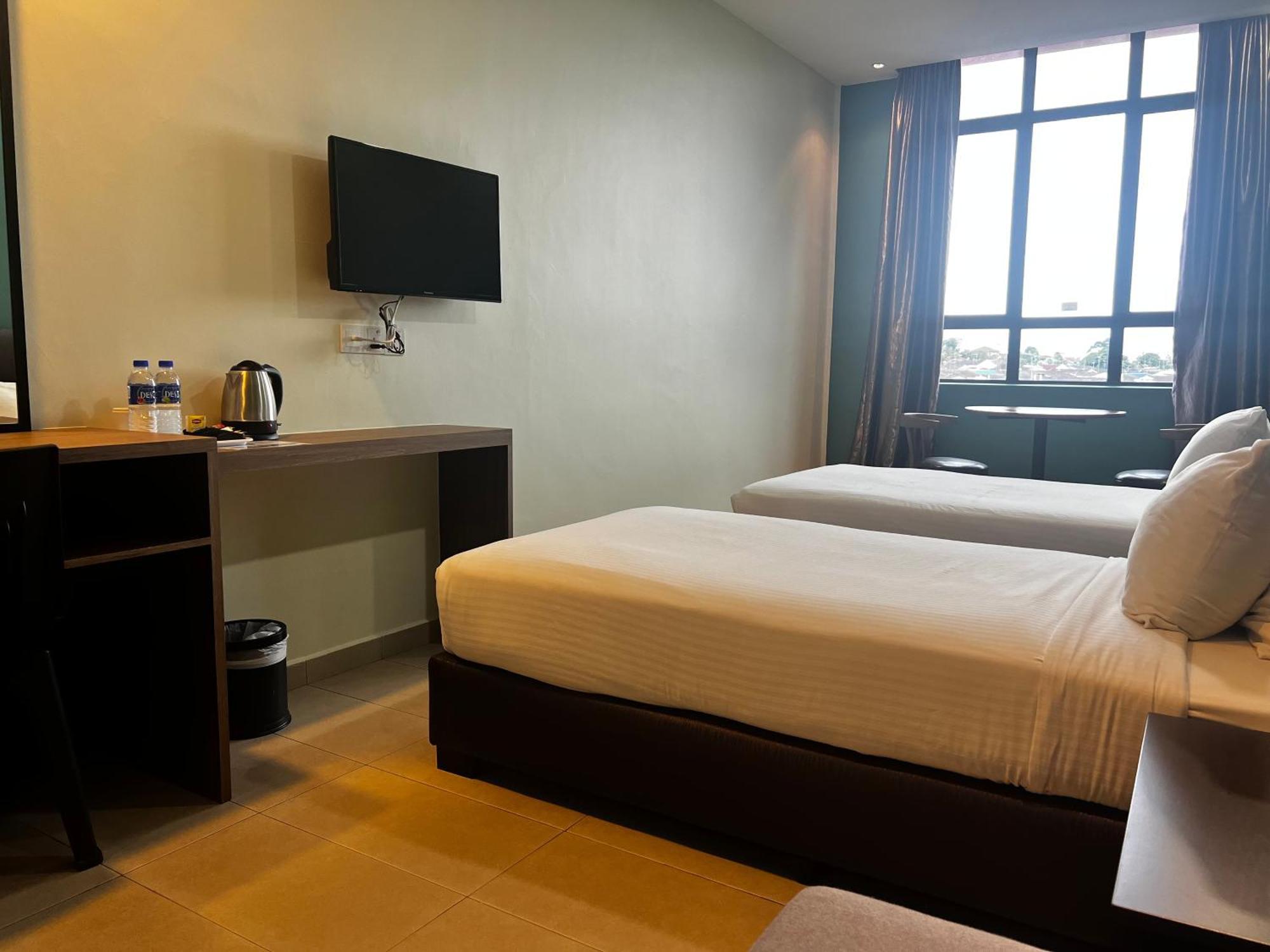 Sin Lien Hotel Kluang Exterior photo
